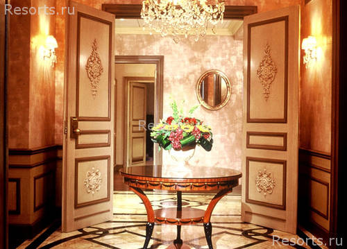 Hotel Le Royal Monceau 6